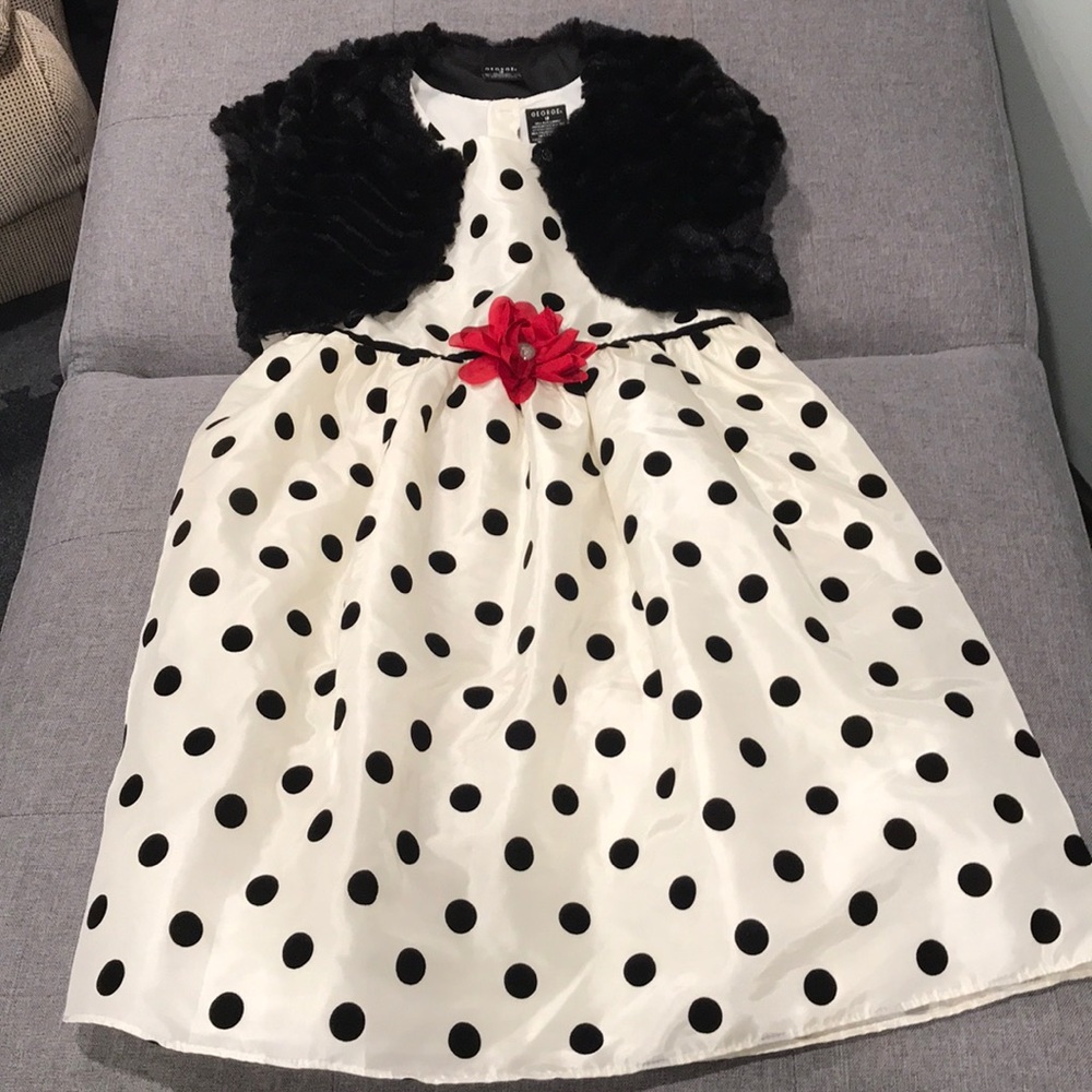 Girls size 12 Christmas dress